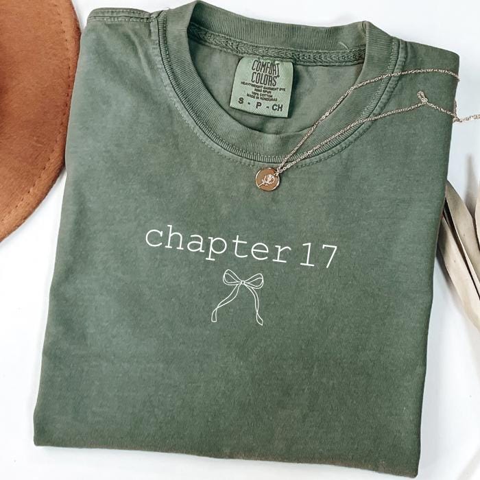 Coquette Bow 17th Birthday Shirts: Personalized Comfort Colors Tee, Gifts For 17 Year Old Teenage Girl, Chapter 17 Year Old Girl Gift Idea